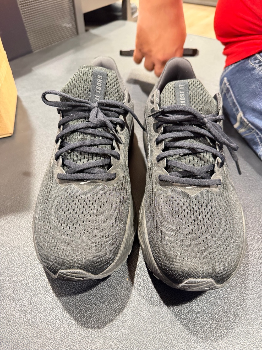 Brooks ghost 17